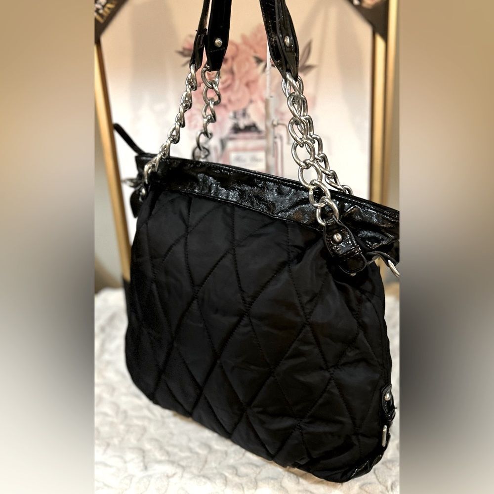 Sondra Roberts Black Quilted Hobo Tote Chain Strap - Picture 4 of 10